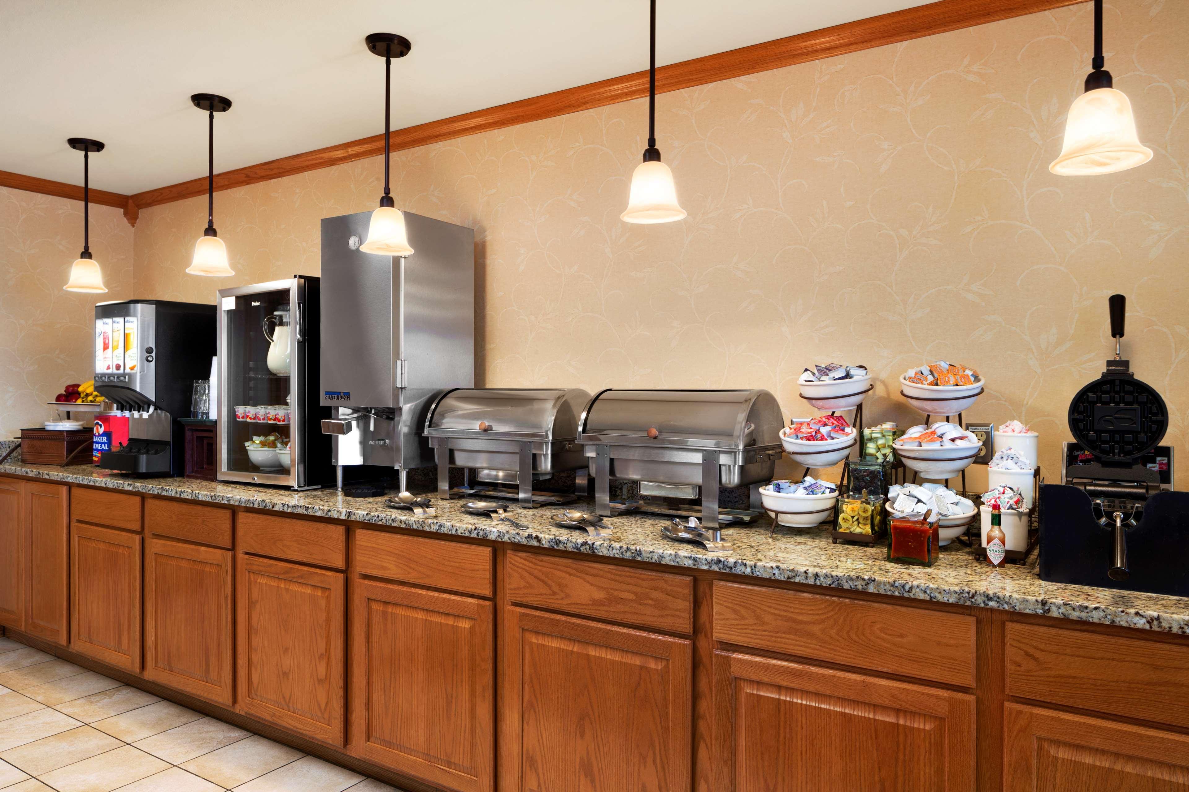 Country Inn & Suites By Radisson Kenosha - Pleasant Prairie Bagian luar foto