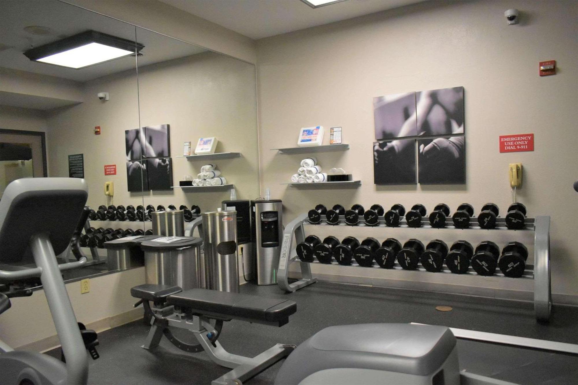 Country Inn & Suites By Radisson Kenosha - Pleasant Prairie Bagian luar foto