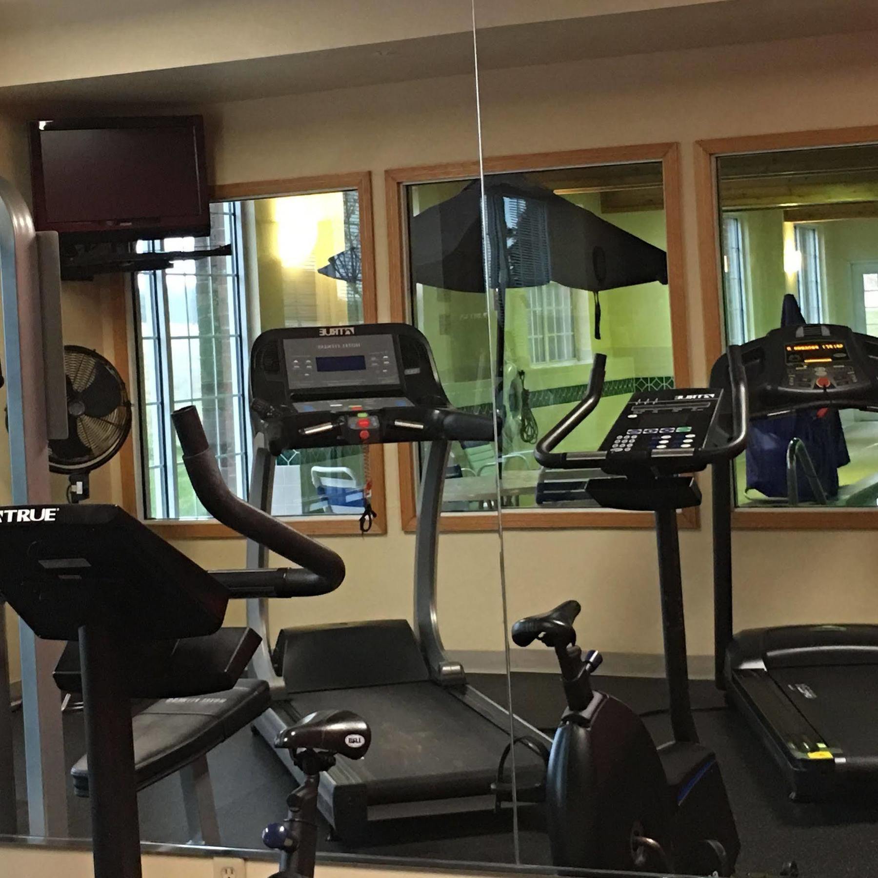 Country Inn & Suites By Radisson Kenosha - Pleasant Prairie Bagian luar foto