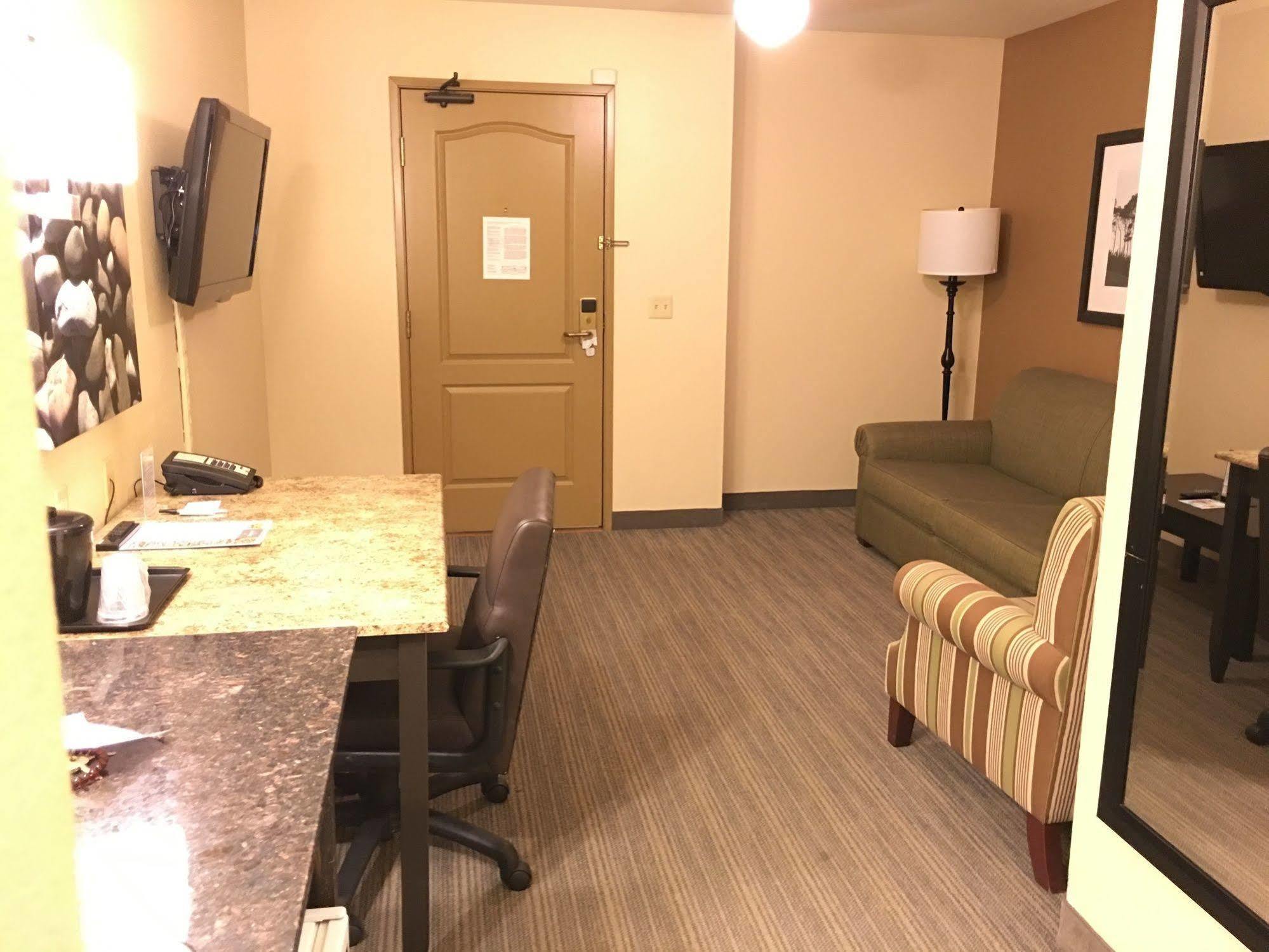 Country Inn & Suites By Radisson Kenosha - Pleasant Prairie Bagian luar foto