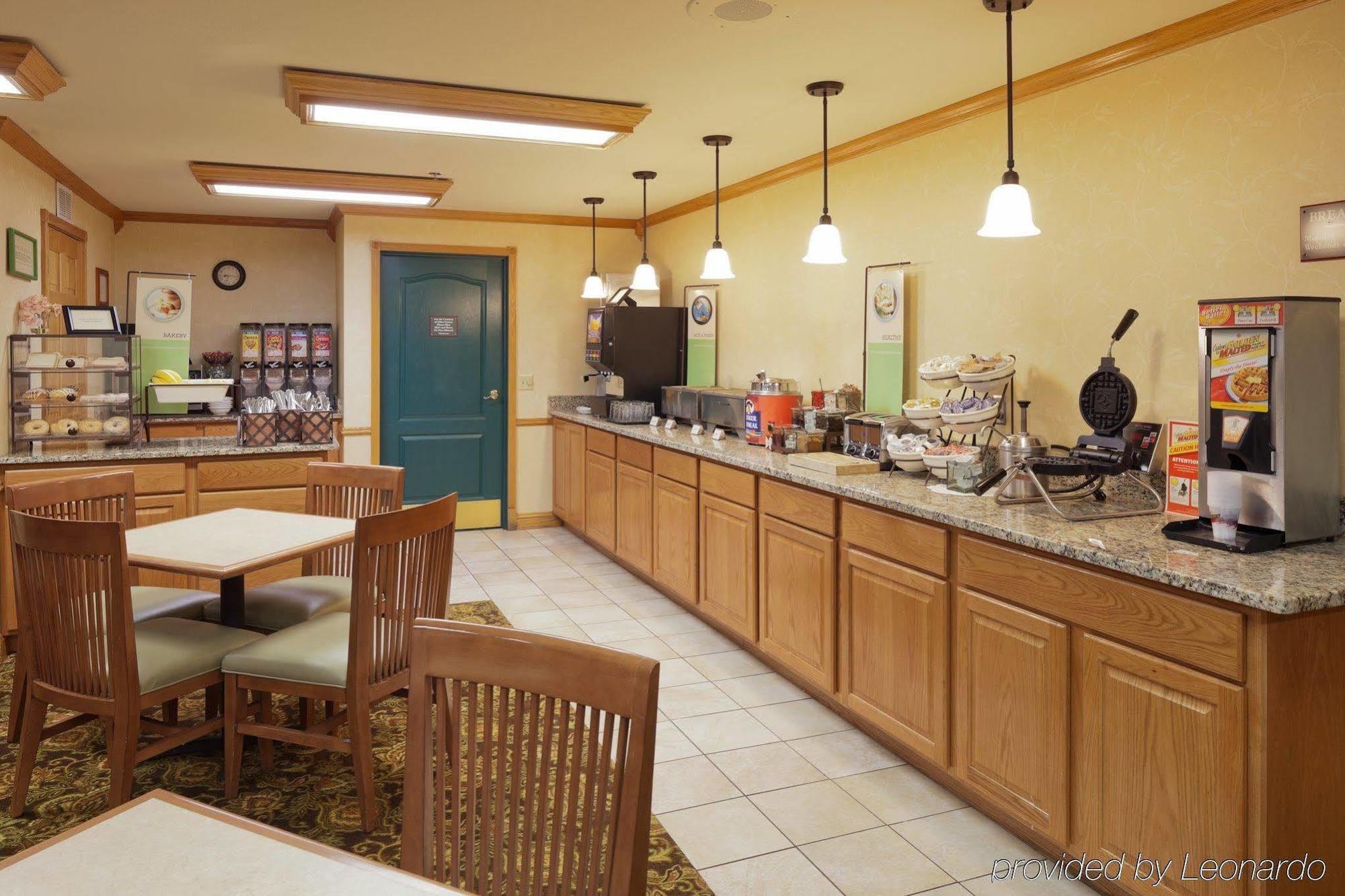Country Inn & Suites By Radisson Kenosha - Pleasant Prairie Bagian luar foto